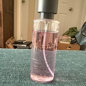 Mix:Bar Sparkling Hibiscus Hair & Body Mist